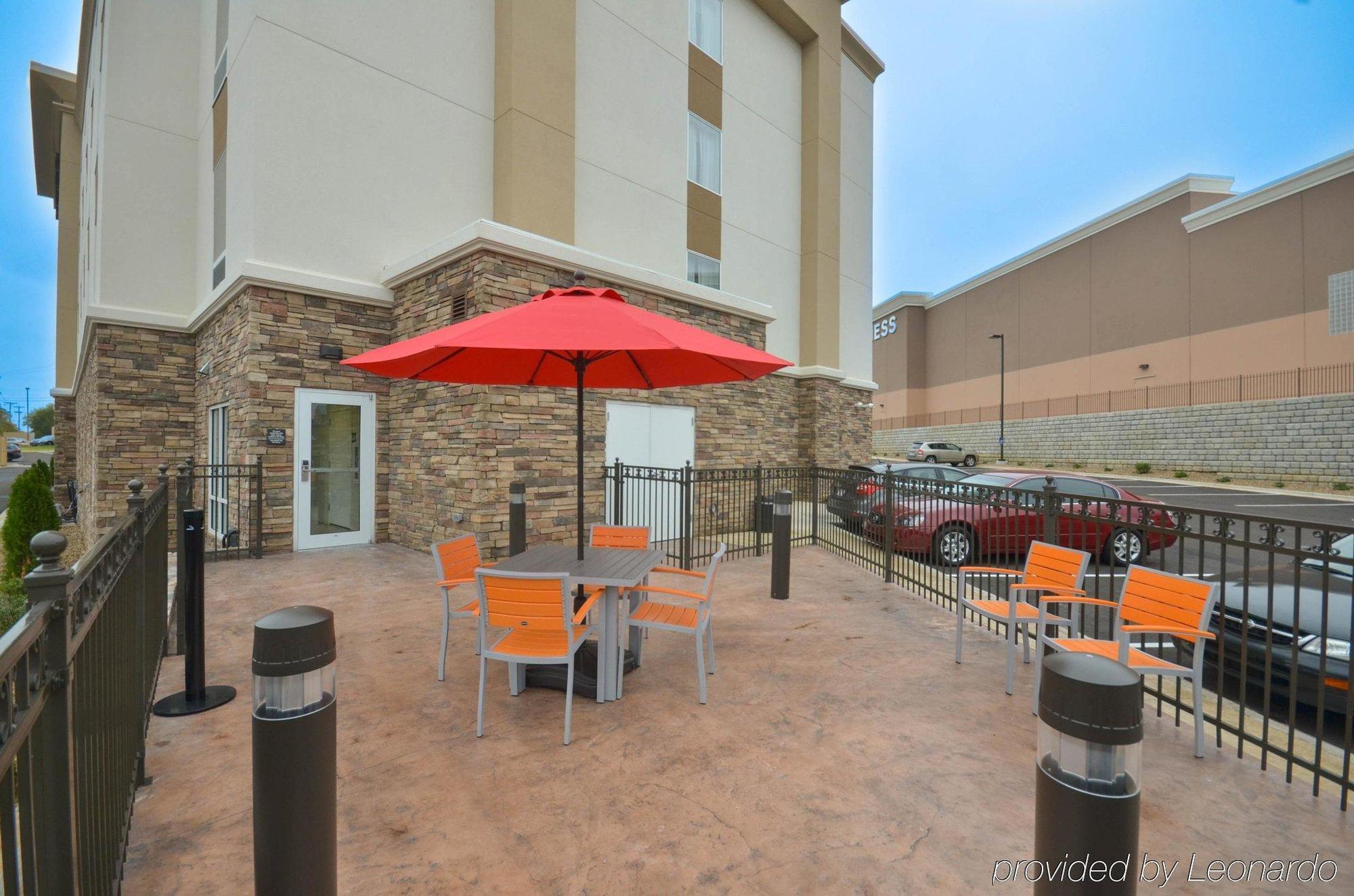 Hampton Inn North Little Rock Mccain Mall, Ar Экстерьер фото